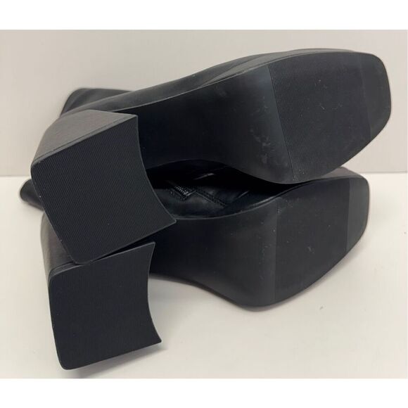 Wild Pair Chunky Heel Platform Booties Black Size 9.5 Sock Like Fit Block Heel - Picture 9 of 9